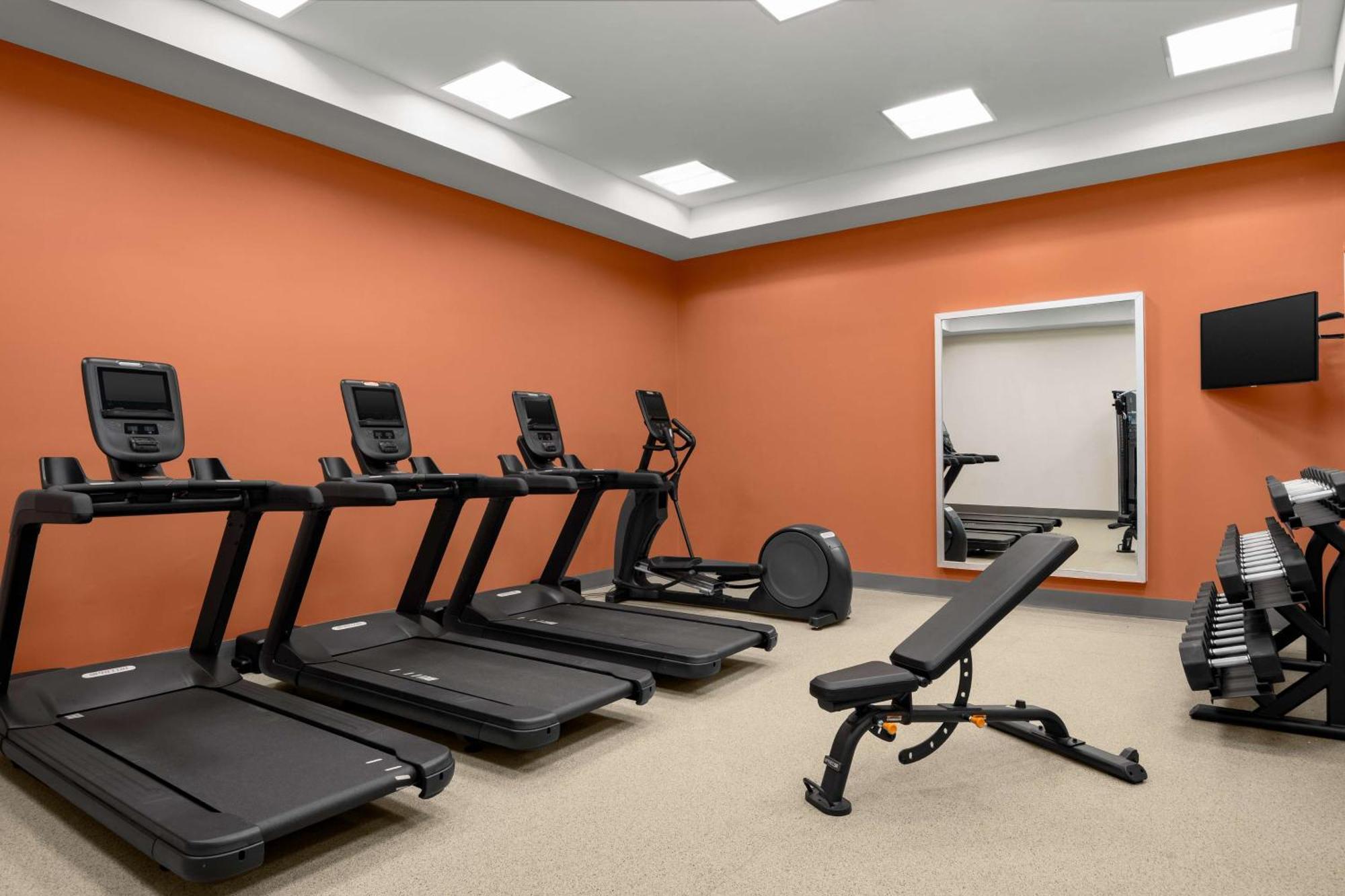 Embassy Suites By Hilton Newark Airport Elizabeth Exteriör bild
